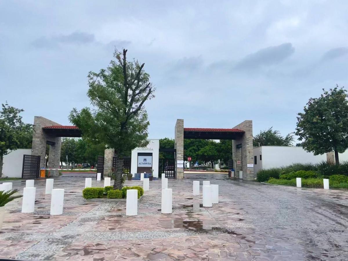 Vila Altabrisa Residencial Monterrey Exteriér fotografie